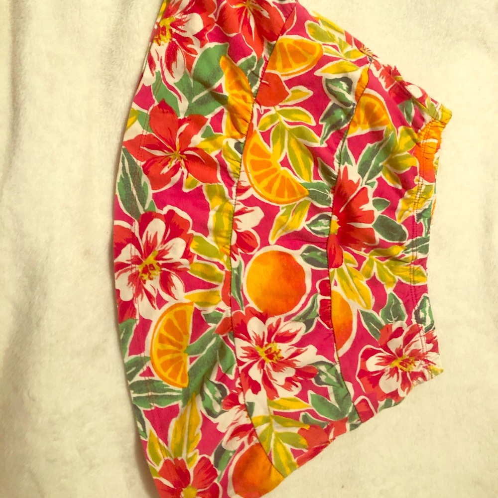 Girls flower skirt size (5/6) 1989 place